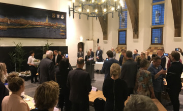 Alle gemeenteraadleden zijn geÃ¯nstaleerd, zo ging dat in jouw gemeente