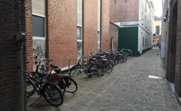 'Openbaar toilet in Lombardsteeg is de beste optie'