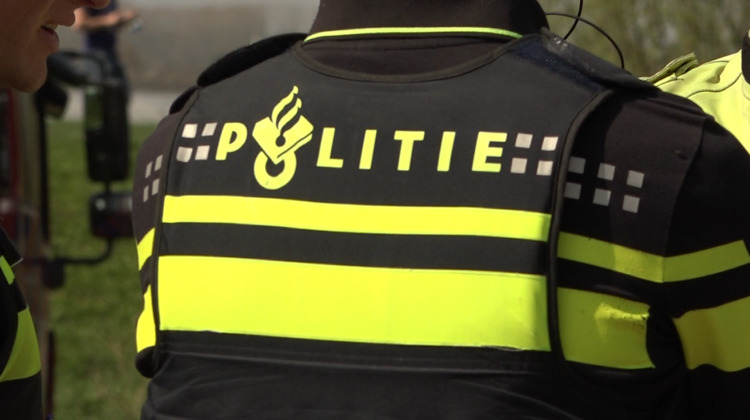 Agent zwaar mishandeld tijdens horecanacht in Zutphen
