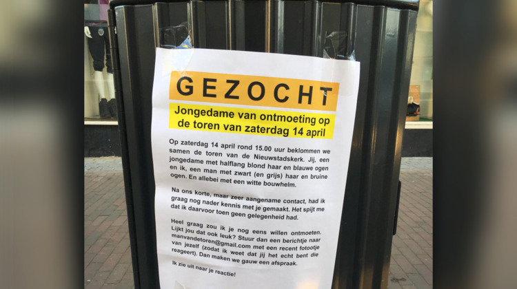Gezocht: mooie blonde vrouw op de Nieuwstadskerk
