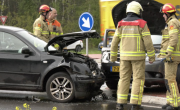Twee auto's betrokken bij ongeluk op N346